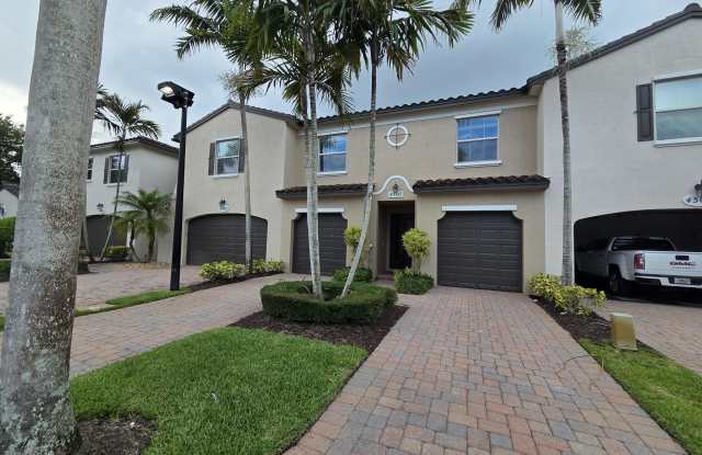 4507 Mediterranean Circle Gallery 2