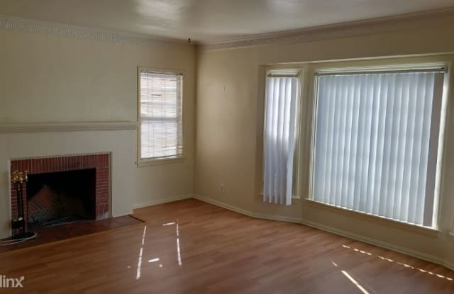 4138 S Victoria Ave - 4138 South Victoria Avenue, View Park-Windsor Hills, CA 90008