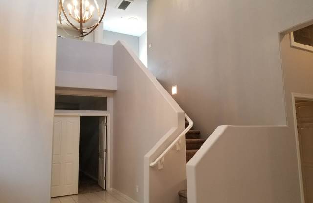 8100 E CAMELBACK Road Gallery 2