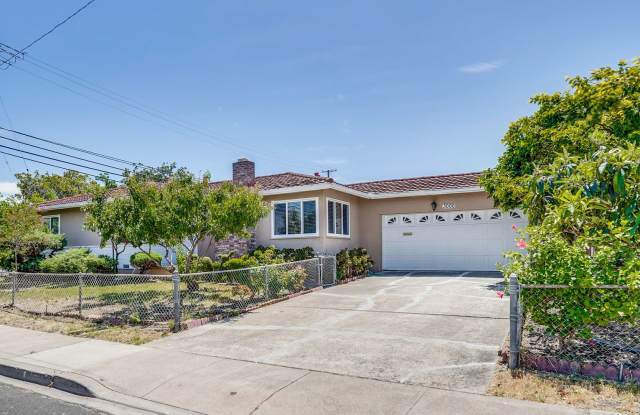 FOR RENT – Beautifully Updated 4 Bed / 3 Bath Home in Prime Santa Clara Location (NVIDIA) photos photos