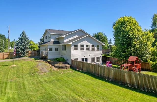 645 Highway 12 SE photos photos