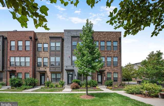 22186 MCCORMICK TER photos photos