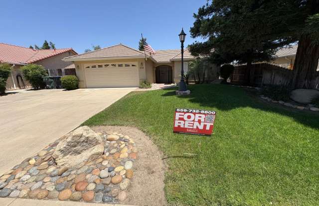 *Private Showing ONLY* Visalia home for rent in a quiet cul-de-sac, Rent Ready! photos photos
