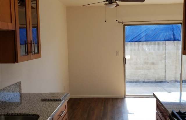 2115 E Almont Avenue Gallery 4
