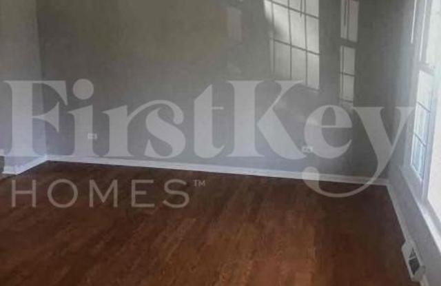 3317 Chestnut Court Gallery 2