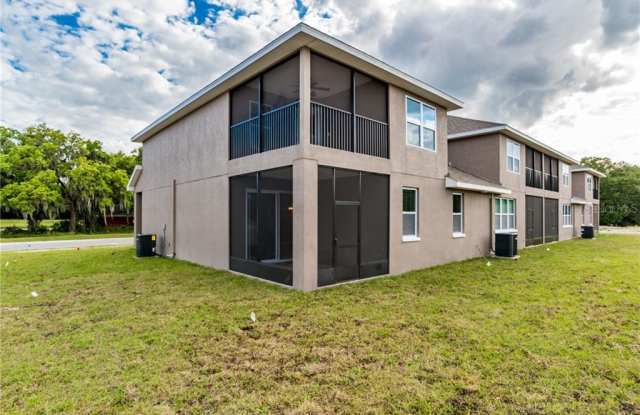 2021 LUNN LANDINGS DRIVE Gallery 2