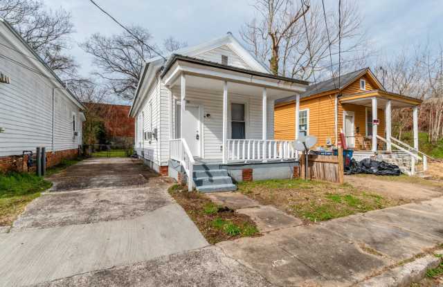 $880 *SPECIAL - $300 off SECOND MONTH'S RENT* Section 8 Ok! - 20 Kendrick Place, Augusta, GA 30904