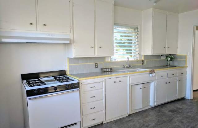 2191 San Anseline Gallery 3