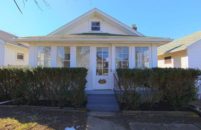 Suman Sanctuary - 1654 Suman Avenue, Dayton, OH 45403