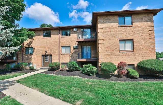 5466 Camelot Dr photos photos