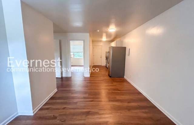 4527 Glade Road Gallery 4