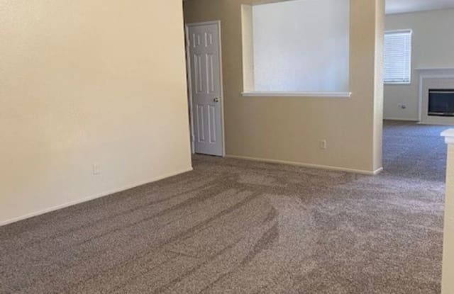 2975 Cypress St. Gallery 2