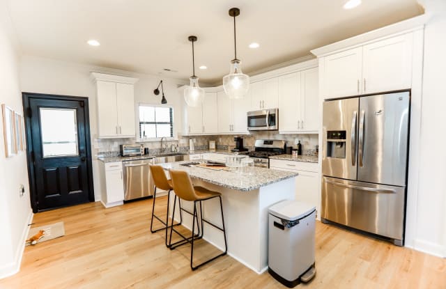 9622 20th Bay Street - 9622 20th Bay Street, Norfolk, VA 23518