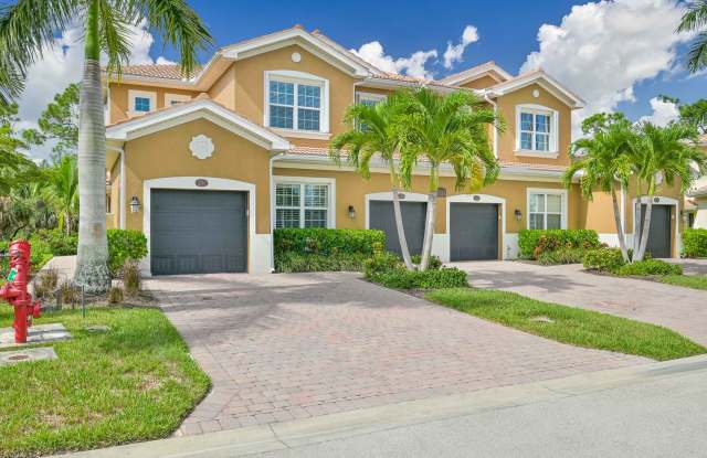 AVAILABLE June 2025 - HUGE Townhome with Den ~ Creekside Preserve photos photos
