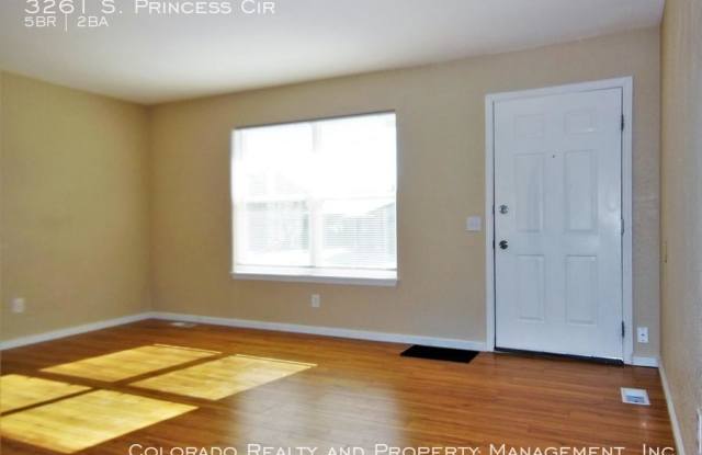 3261 S. Princess Cir Gallery 2