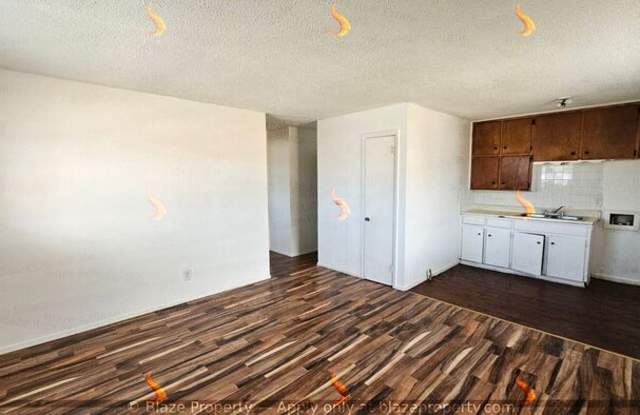 6518 Northeast 12th Avenue photos photos