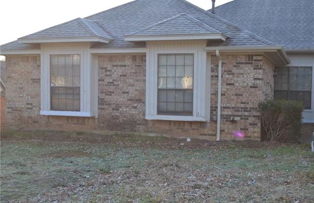 1144 Bent Oaks Drive - 1144 Bent Oaks Dr, Denton, TX 76205
