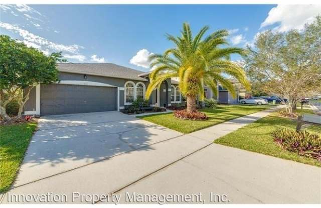 2113 Stone Cross Cir - 2113 Stone Cross Circle, Alafaya, FL 32828