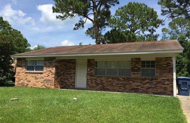 Great 3 bedroom/1 bath in the St. Martin school district Gallery 1
