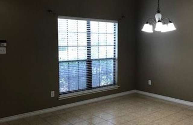 5108 Senator Drive Gallery 3