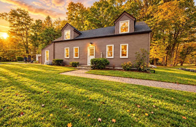 241 White Bridge Road Gallery 2
