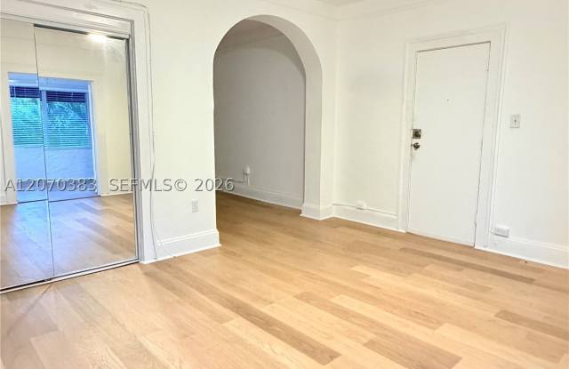 3433 Garden Ave Gallery 2