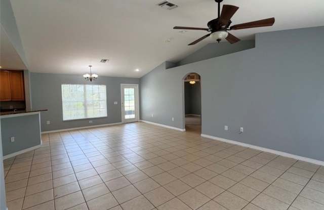 2910 56th Street W Gallery 3