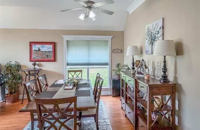 920 Carousel Drive Gallery 4