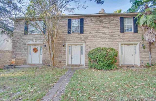 1314 Foxborough Dr - 1314 Foxborough Drive, Ferry Pass, FL 32514