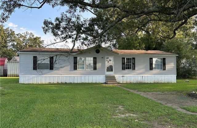 50053 Averett Road - 50053 Averett Road, Tangipahoa County, LA 70446