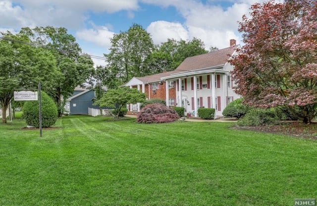 41 North Franklin Turnpike - 41 North Franklin Turnpike, Ramsey, NJ 07446