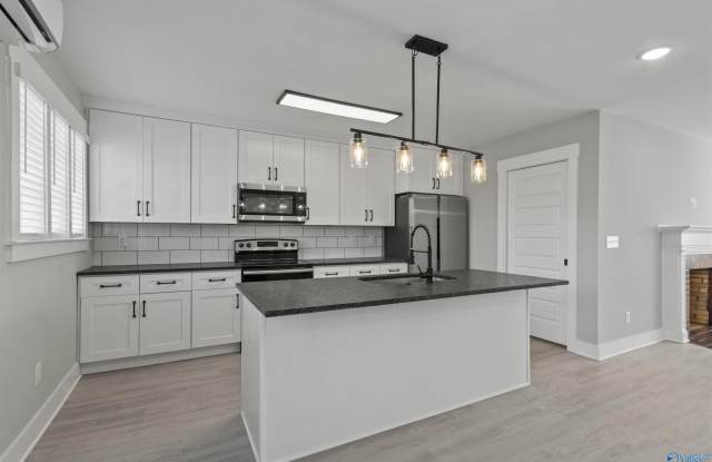 401 E Clinton Avenue E photos photos