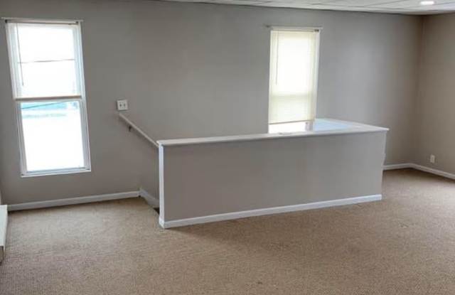 129 Commercial Street photos photos 129 Commercial Street photos photos