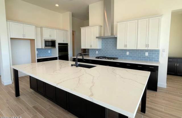 9273 W Country Club Trail Gallery 3