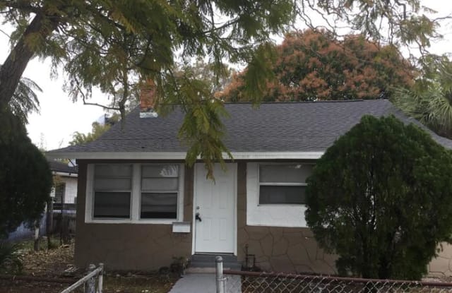 2819 12th Avenue South - 2819 12th Avenue South, St. Petersburg, FL 33712
