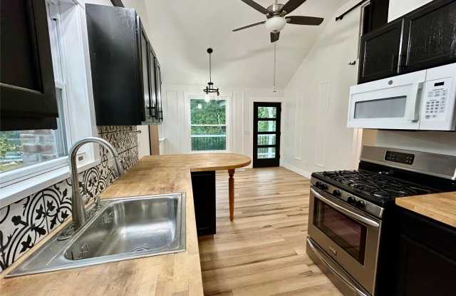 765 Meadow Road photos photos