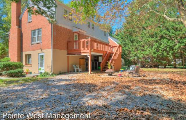 1013 Draper Road - House Gallery 2