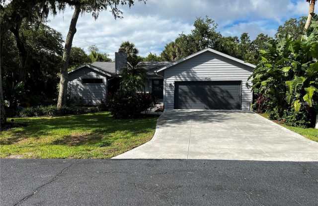 4594 TRAILS DRIVE photos photos