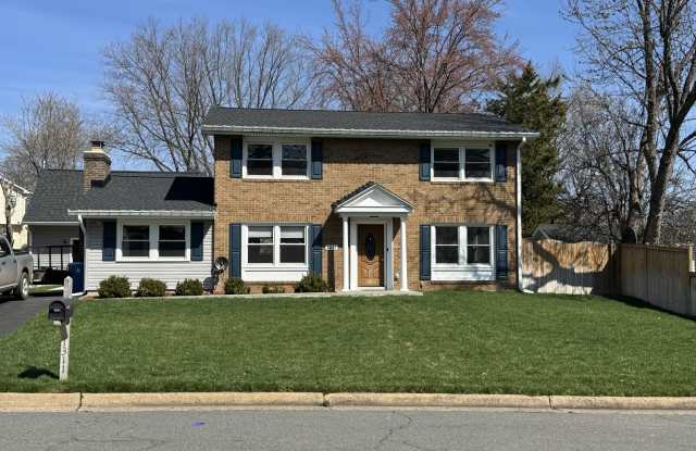 1311 East Jefferson Road photos photos