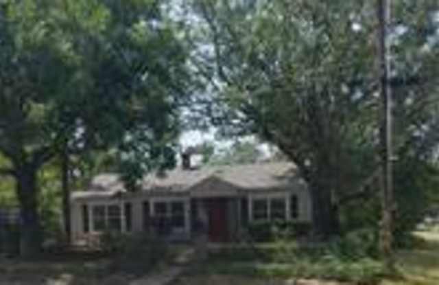 110 Denton Street E - 110 E Denton St, Argyle, TX 76226