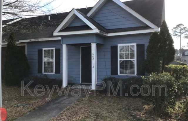 602 W Buena Vista Avenue - 602 West Buena Vista Avenue, North Augusta, SC 29841