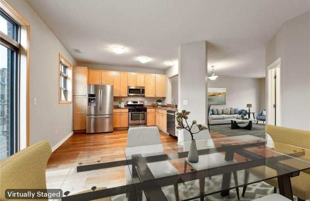 741 Victoria Street S photos photos