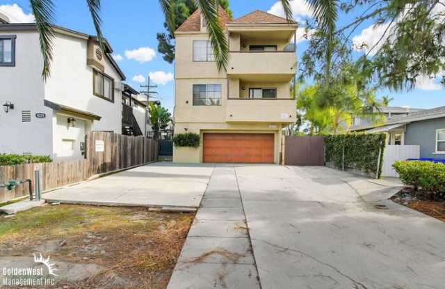 4219 Illinois Street photos photos