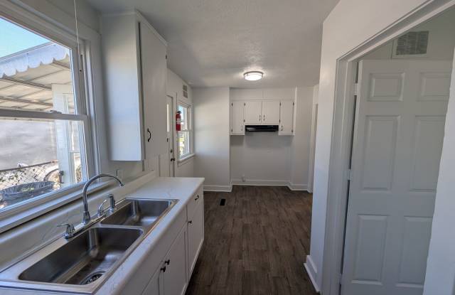 Completely Renovated 3-Bedroom, 1-Bathroom Home – $1,250/Month - Accepting Section 8 Gallery 3