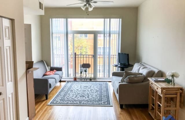 908 N Damen Ave 3F - 908 North Damen Avenue, Chicago, IL 60622