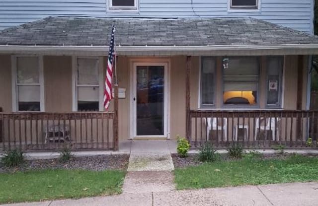 118 E Thomas St - 118 East Thomas Street, Wilkes-Barre, PA 18705