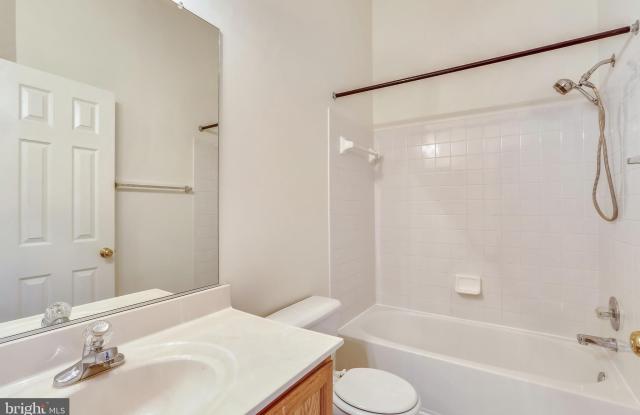 20606 DUCK POND Place Gallery 4