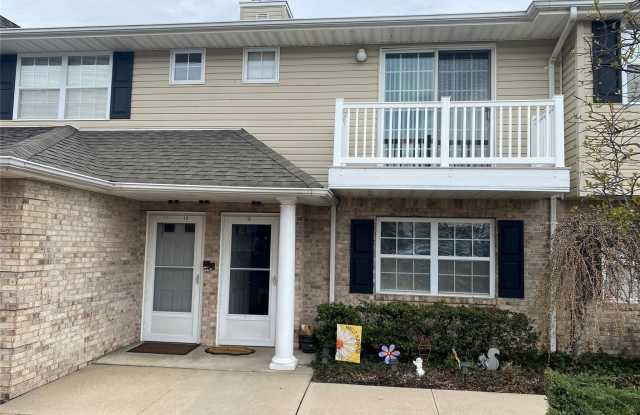 7 Dominick Court unit: 7 photos photos