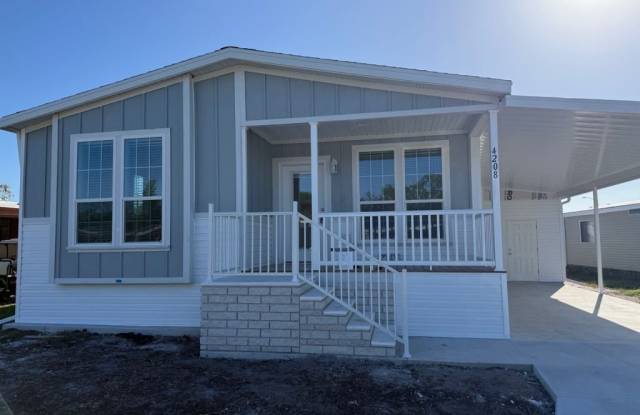 4208 Queens Way photos photos