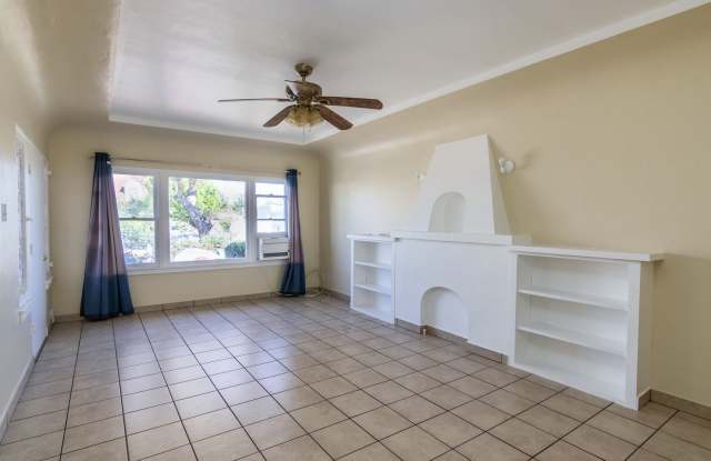 Spacious 1-Bedroom Apartment in Huntington Park photos photos Spacious 1-Bedroom Apartment in Huntington Park photos photos